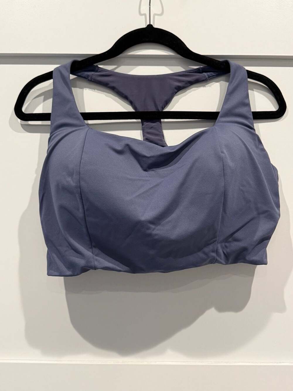 Victoria's Secret Lightweight Sport Bra, Size 38DDD/F85